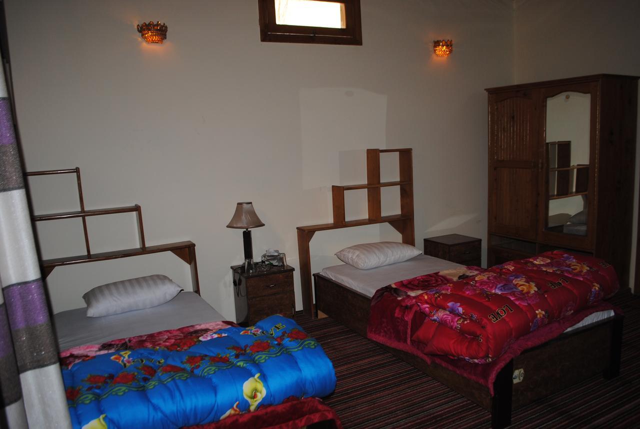 Cozy Lodge Gilgit Bagian luar foto